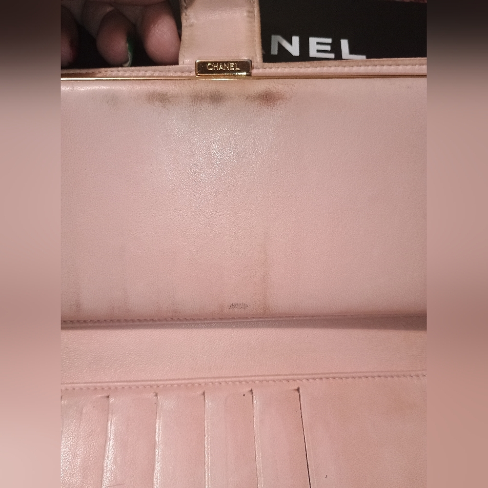 Chanel Vintage Caviar Leather Wallet EUC - Picture 6 of 16